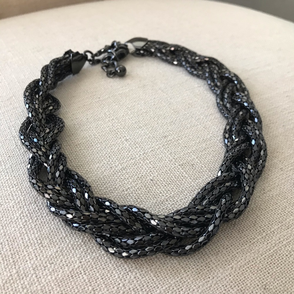 Express Metal Chain Short Necklace